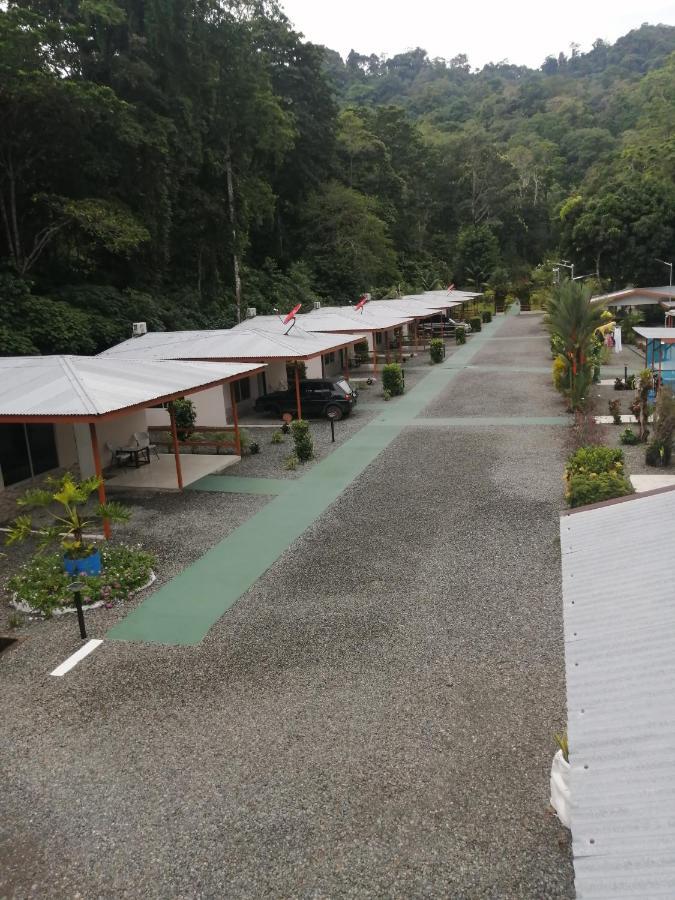 Puerto Vargas lodge Cahuita Exterior foto